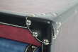 komoda se �ty�mi z�suvkami ve tvaru kufr� 3 - pohled 3 - www.maxitrend.cz