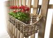 truhl�k na kv�tiny z ratanu na zav�en� 1 - pohled 4 - www.maxitrend.cz